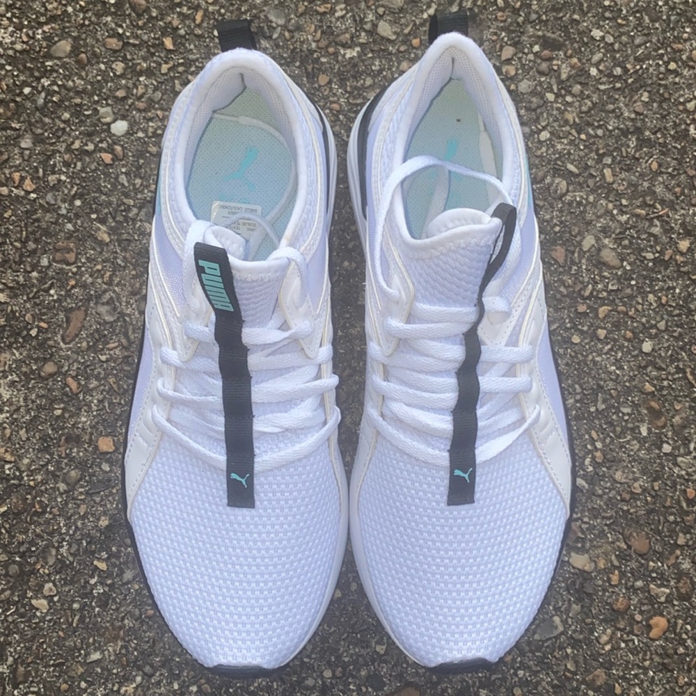 NEW✨’Starla 2’ Puma Sneakers - Size 9M Women - Picture 1 of 6